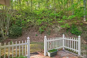 12 Steeplechase Ct, Hendersonville, NC 28791 - Photo 47