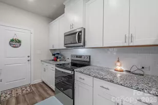 1006 Jeffery Dean Ct, Albemarle, NC 28001 - Photo 17