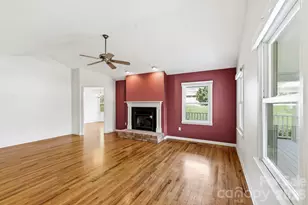 310 Windy Knoll Dr, Hendersonville, NC 28739 - Photo 15