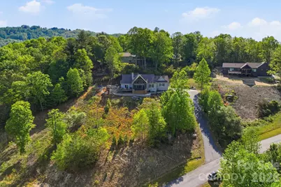 467 Crystal Heights Drive, Hendersonville, NC 28379 - Photo 37