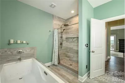 467 Crystal Heights Drive, Hendersonville, NC 28379 - Photo 31