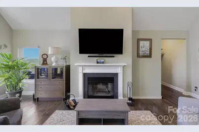 467 Crystal Heights Drive, Hendersonville, NC 28379 - Photo 17