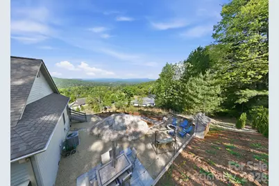 467 Crystal Heights Drive, Hendersonville, NC 28379 - Photo 41