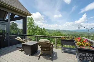 467 Crystal Heights Dr, Hendersonville, NC 28379 - Photo 15
