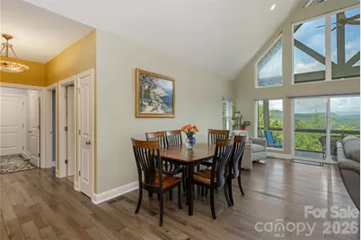 467 Crystal Heights Drive, Hendersonville, NC 28379 - Photo 7