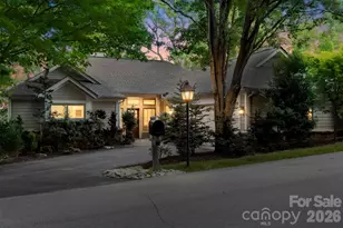 8 Spring Ridge Ln, Hendersonville, NC 28739 - Photo 1