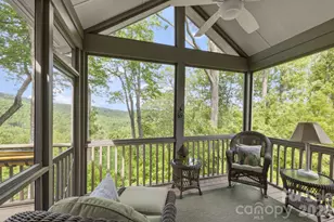 8 Spring Ridge Ln, Hendersonville, NC 28739 - Photo 11