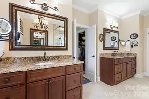 8 Spring Ridge Ln, Hendersonville, NC 28739 - Photo 19