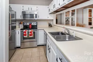 19823 Henderson Rd, Cornelius, NC 28031 - Photo 5