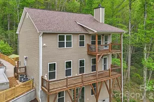 65 Leisure Ln, Swannanoa, NC 28778 - Photo 3