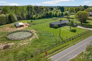 159 Big Island Rd, Forest City, NC 28043 - Photo 5