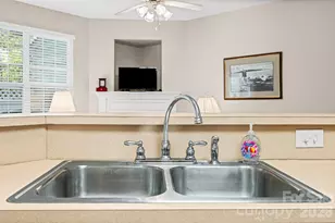 932 Coffee Tree Ln, Rock Hill, SC 29732 - Photo 11
