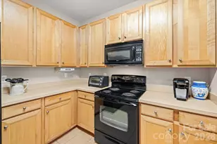 932 Coffee Tree Ln, Rock Hill, SC 29732 - Photo 11