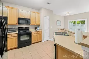 932 Coffee Tree Ln, Rock Hill, SC 29732 - Photo 7