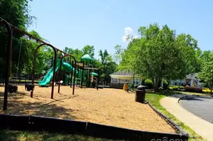 17234 Cambridge Woods Ct, Charlotte, NC 28277 - Photo 33
