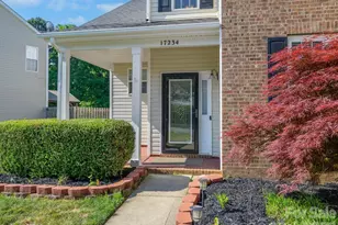 17234 Cambridge Woods Ct, Charlotte, NC 28277 - Photo 31