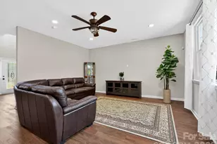 17234 Cambridge Woods Ct, Charlotte, NC 28277 - Photo 9