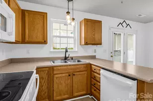 64 Lanceford Cir, Fletcher, NC 28732 - Photo 13