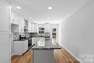 13 Annie St, Asheville, NC 28806 - Photo 7