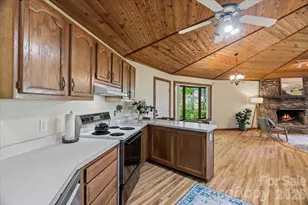 110 Leisure Mountain Rd, Asheville, NC 28804 - Photo 19