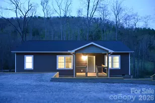 784 Bearwallow Mountain Rd, Hendersonville, NC 28792 - Photo 25