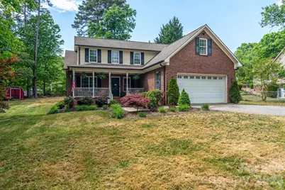 1091 Rollingwood Drive, Claremont, NC 28610 - Photo 1
