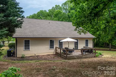 1091 Rollingwood Drive, Claremont, NC 28610 - Photo 21