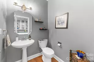 8812 Kingston Forest Dr, Charlotte, NC 28277 - Photo 11