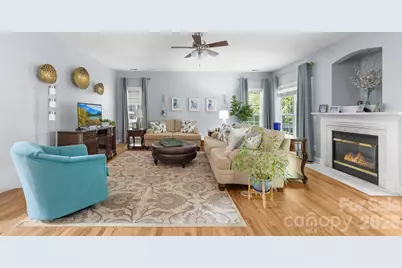 8812 Kingston Forest Drive, Charlotte, NC 28277 - Photo 17