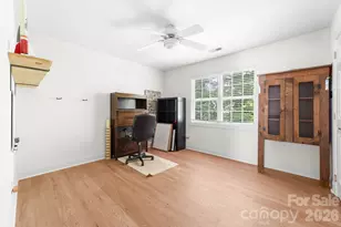 8812 Kingston Forest Dr, Charlotte, NC 28277 - Photo 27