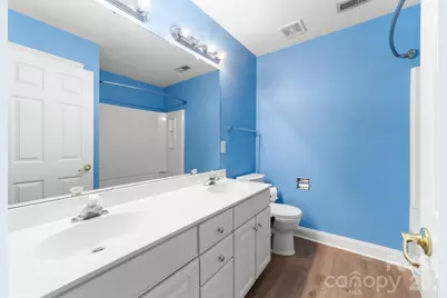 8812 Kingston Forest Drive, Charlotte, NC 28277 - Photo 25