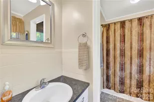 607 Wren Rd, Gastonia, NC 28056 - Photo 19