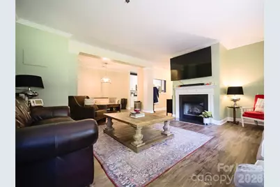 5609 Fairview Road, Charlotte, NC 28209 - Photo 5