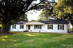 10858 Barberville Rd, Fort Mill, SC 29707 - Photo 1