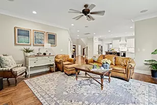916 Essex St, Charlotte, NC 28205 - Photo 7