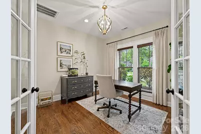 916 Essex Street, Charlotte, NC 28205 - Photo 5