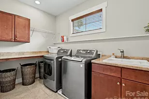 916 Essex St, Charlotte, NC 28205 - Photo 21
