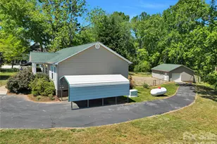 1249 Melvin Hill Rd, Campobello, SC 29322 - Photo 31