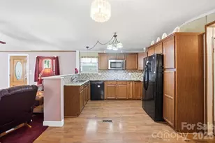2909 Balkan Dr, York, SC 29745 - Photo 5