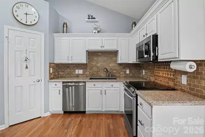 6225 Sid Crane Drive, Charlotte, NC 28216 - Photo 15