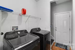 6225 Sid Crane Dr, Charlotte, NC 28216 - Photo 17