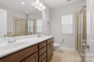 8737 Aspinwall Dr, Charlotte, NC 28216 - Photo 23