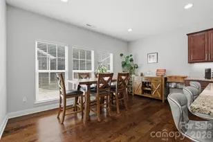 8737 Aspinwall Dr, Charlotte, NC 28216 - Photo 13