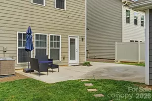 8737 Aspinwall Dr, Charlotte, NC 28216 - Photo 35