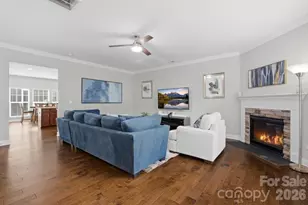 8737 Aspinwall Dr, Charlotte, NC 28216 - Photo 5