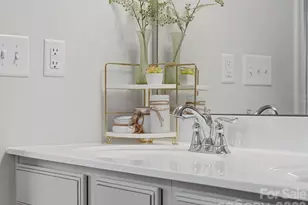 2527 Grantham Place Dr, Fort Mill, SC 29715 - Photo 25