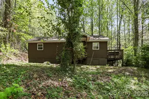 521 Lake Falls Rd, Hendersonville, NC 28739 - Photo 7
