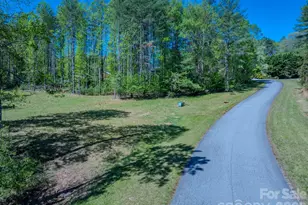 92 Crystal Heights Dr, Hendersonville, NC 28739 - Photo 11