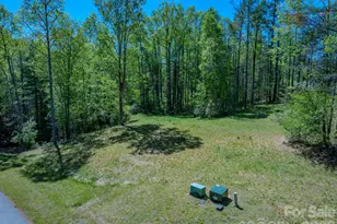 92 Crystal Heights Dr, Hendersonville, NC 28739 - Photo 5