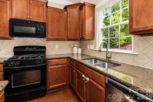 147 Colborne Dr, Mooresville, NC 28115 - Photo 19